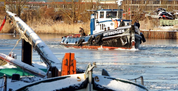 IJsbreker Twentekanaal