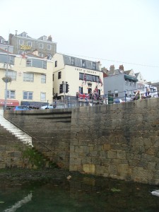 De haven van Guernsey