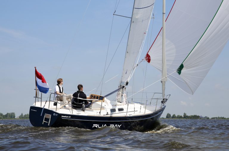 Breehorn Werf viert 50-jarig bestaan met 60 Breehorns in Kiellinie