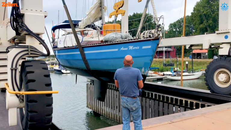 SY Anne Marie (S4A13): In het zicht van de haven…