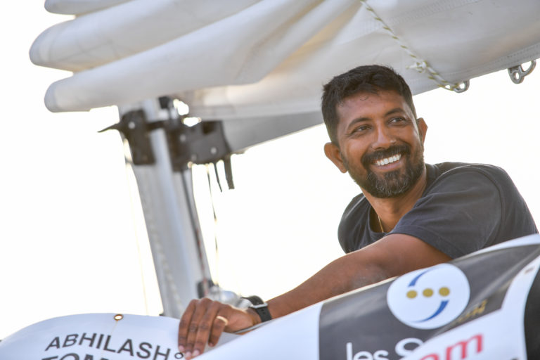 Zorgwekkende chaos in de Golden Globe Race