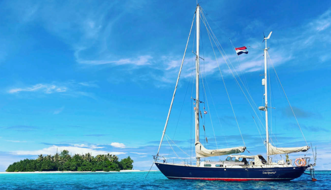 Now on the boat: Stuck in a dream destination