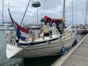 Celeste na een zware terugreis weer in IJmuiden