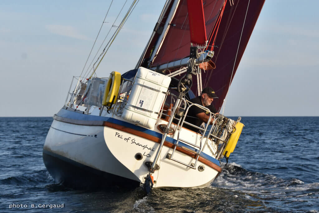 Arnaud Gaist maakt gebruik van de wind die hij nog wel heeft