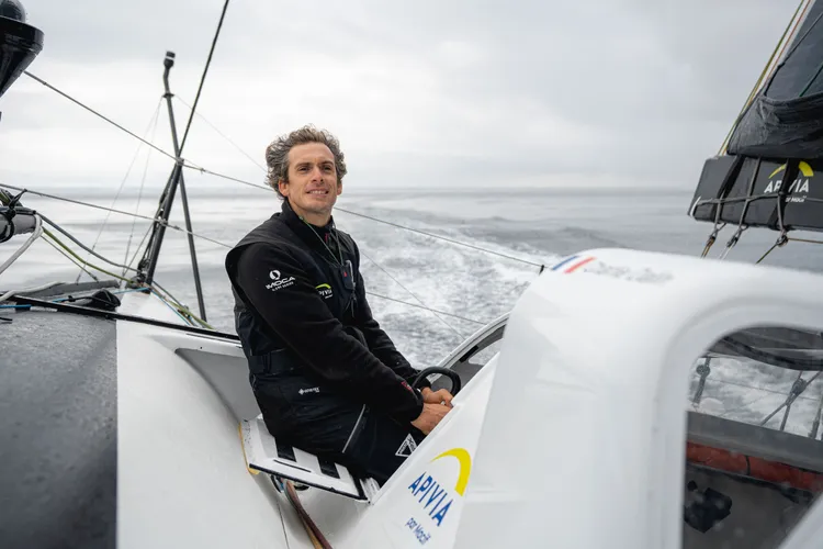 Charlie Dalin is een kanshebber voor winst in de IMOCA klasse