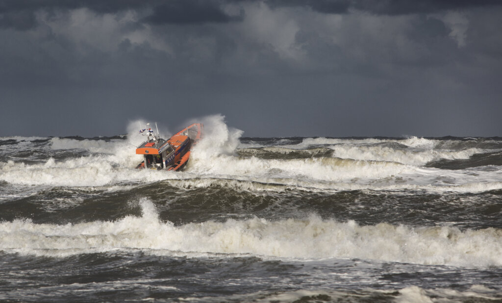 overboord geslagen zeiler noordzee