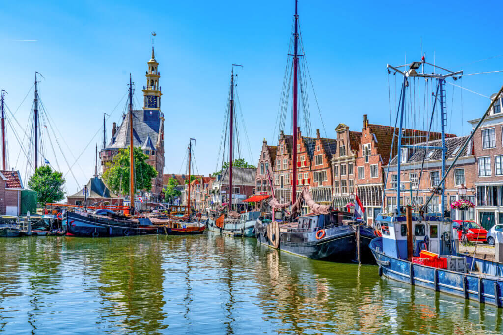 Hoorn is makkelijk te bereiken vanuit Dormio Resort Medemblik